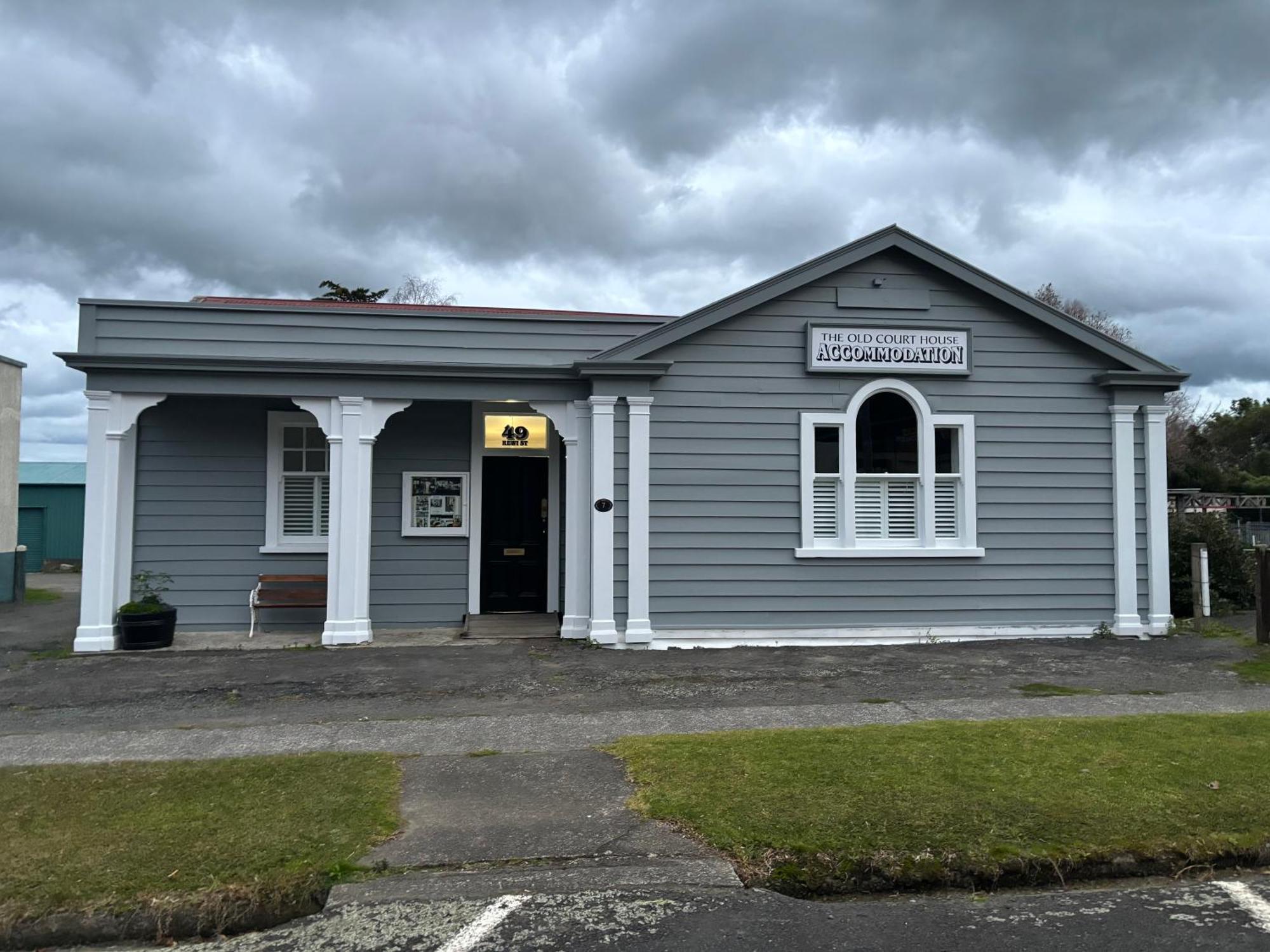 Villa Te Aroha Courthouse Exterior foto